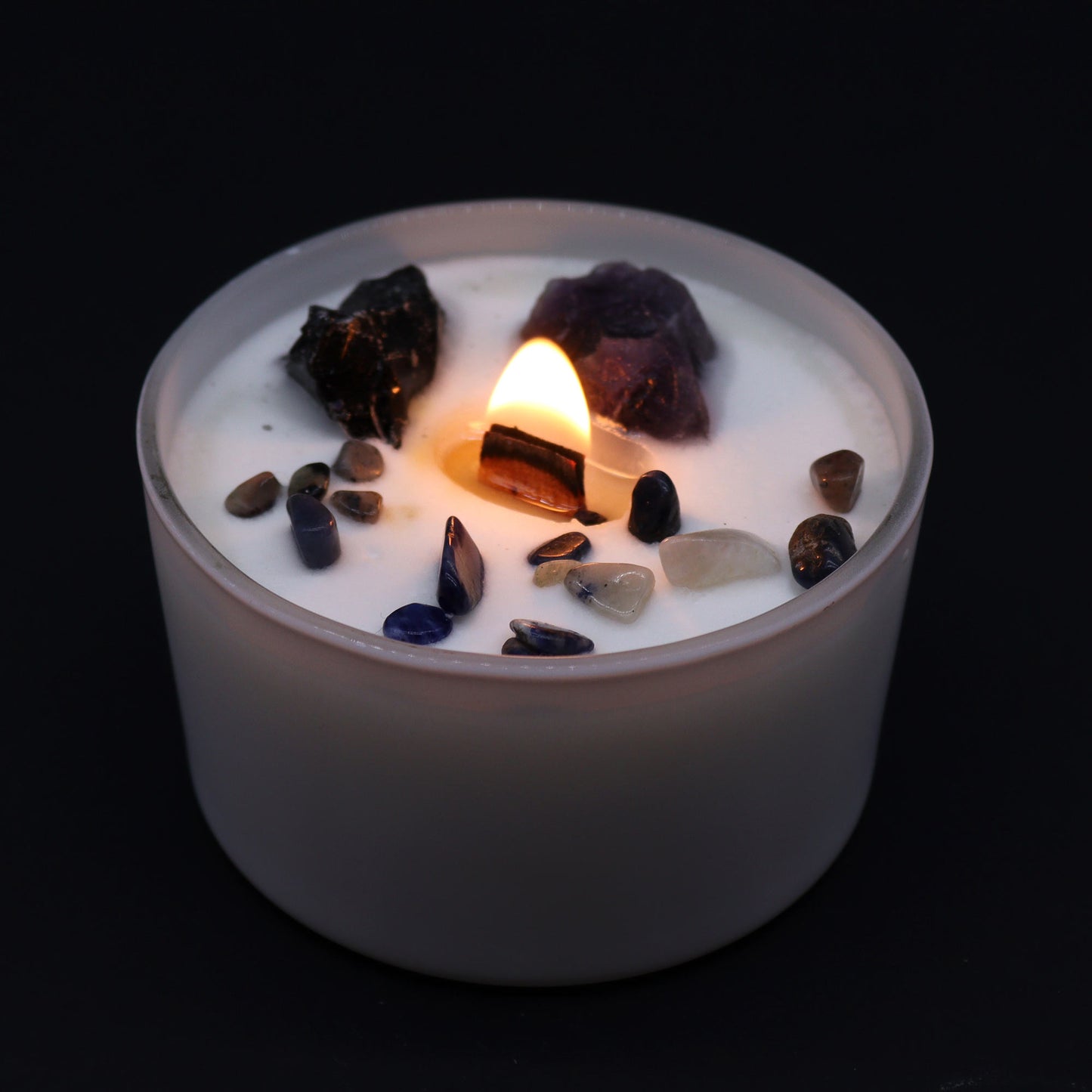 Solar Plexus Chakra Crystal Candle – 360g | Deep Forest Fragrance with Amethyst & Black Agate