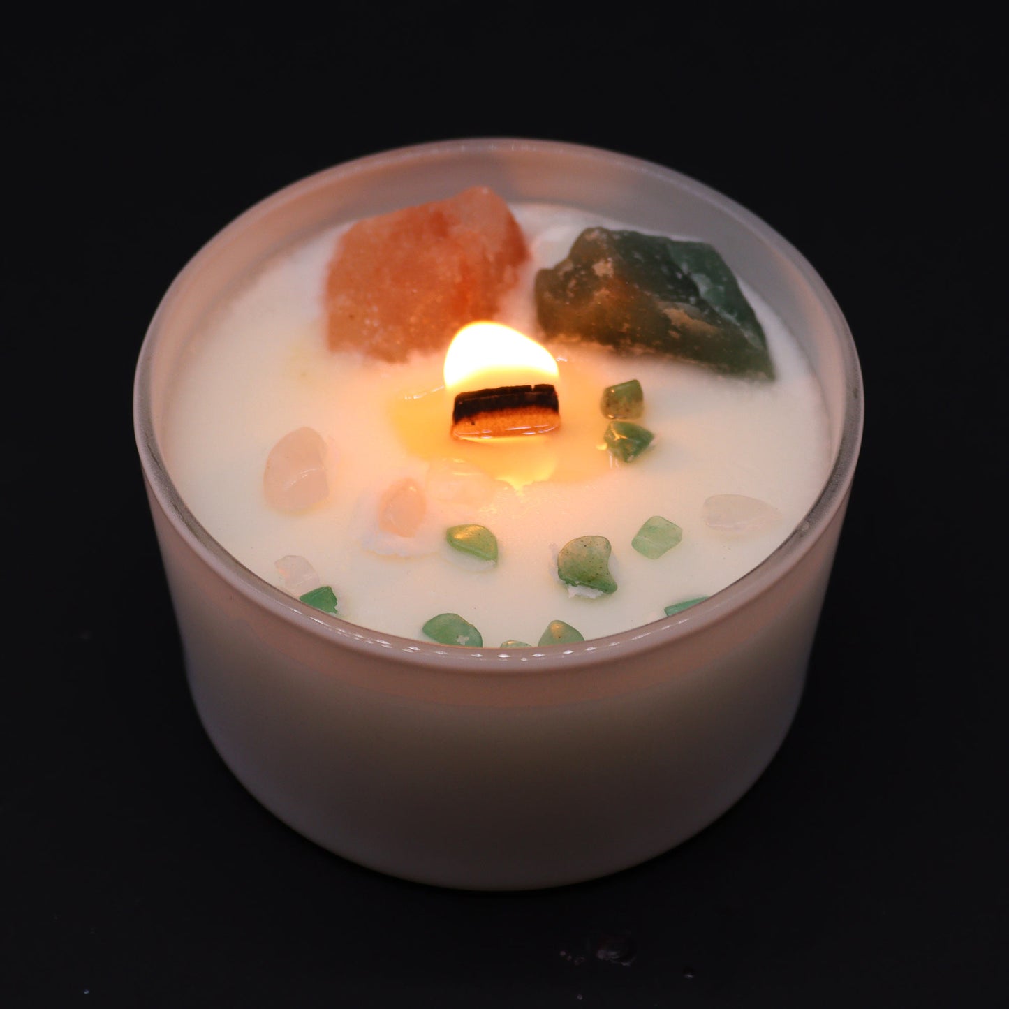 Heart Chakra Crystal Candle – 360g | Rose Musk Fragrance with Rose Quartz & Crystal Jade