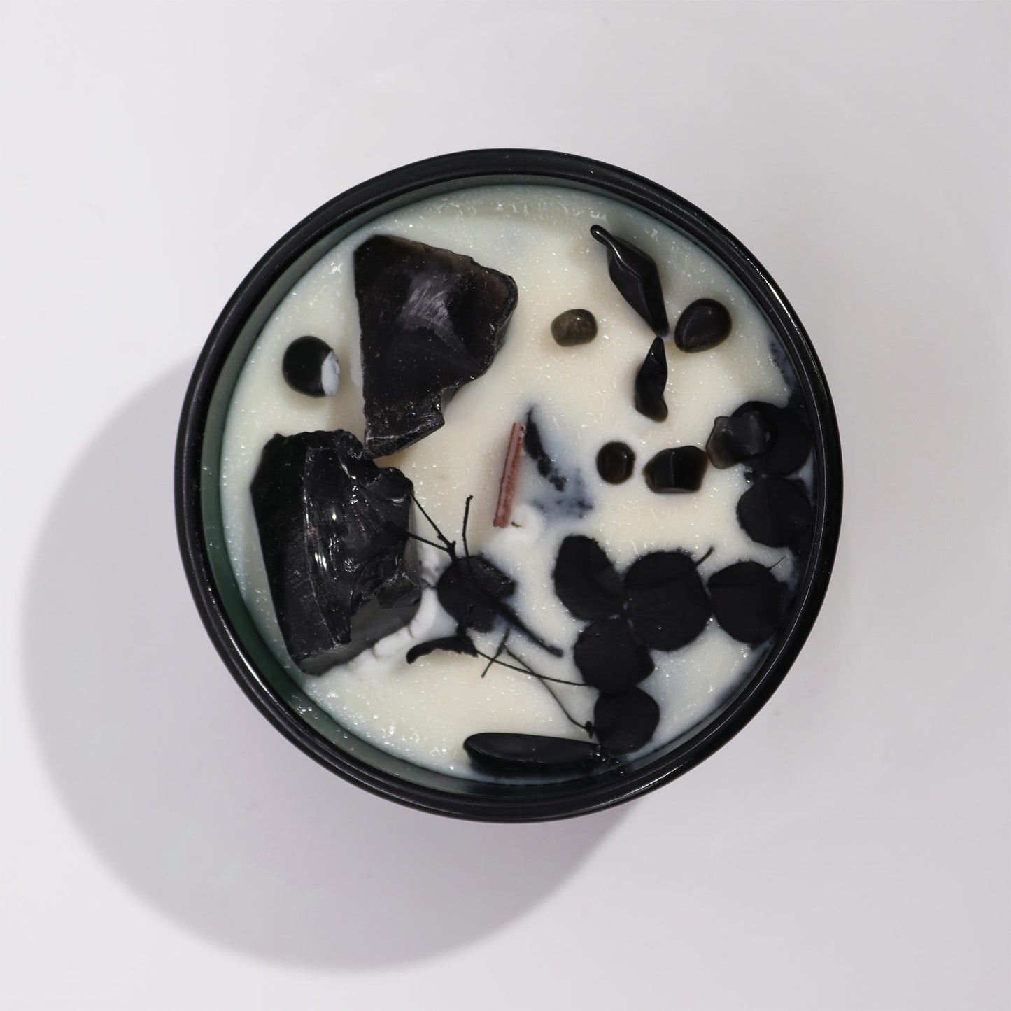 The Knight of Swords Hop Hare Crystal Floral Candle – 330g | Cedar Castle Fragrance with Black Obsidian