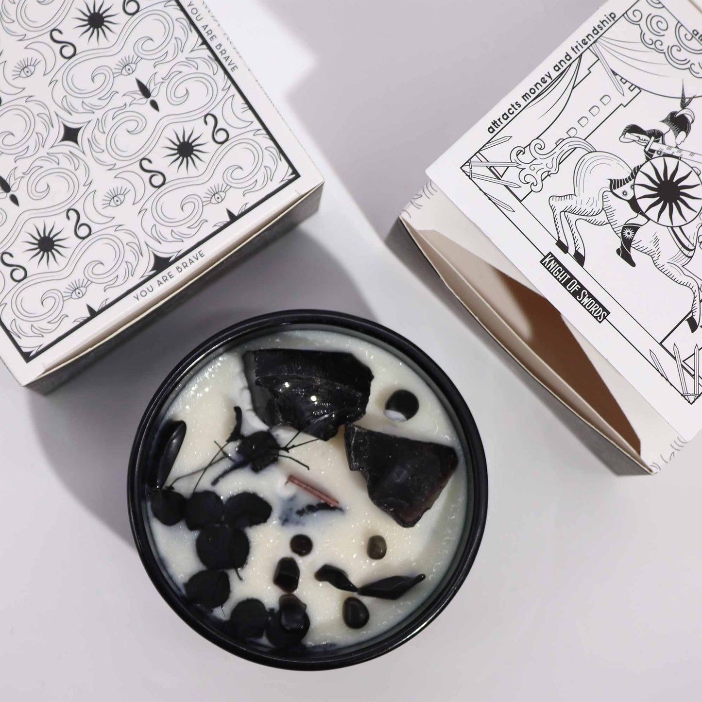 The Knight of Swords Hop Hare Crystal Floral Candle – 330g | Cedar Castle Fragrance with Black Obsidian
