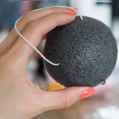 Konjac Facial Cleansing Sponge – Charcoal | Ultra-Gentle Daily Cleansing