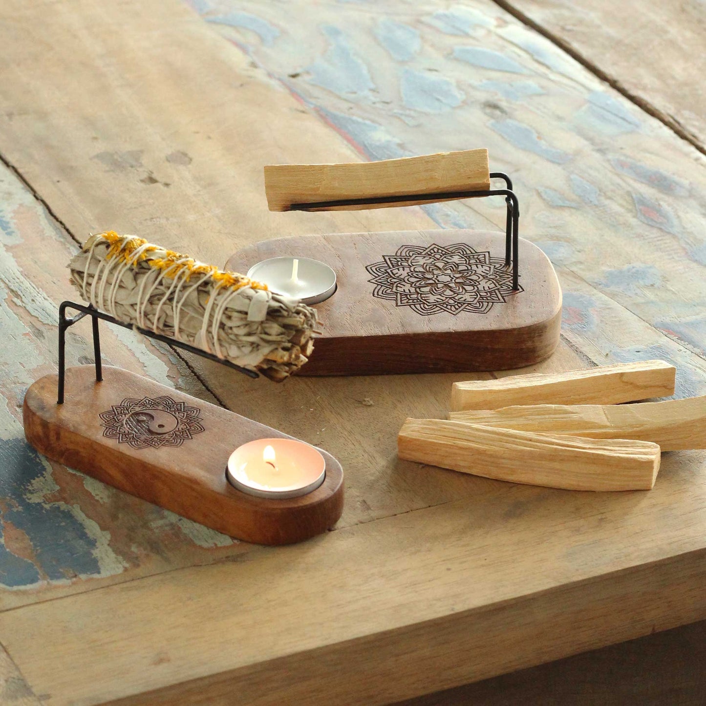 Palo Santo Heater – Hamsa | Teak Wood Engraved Design