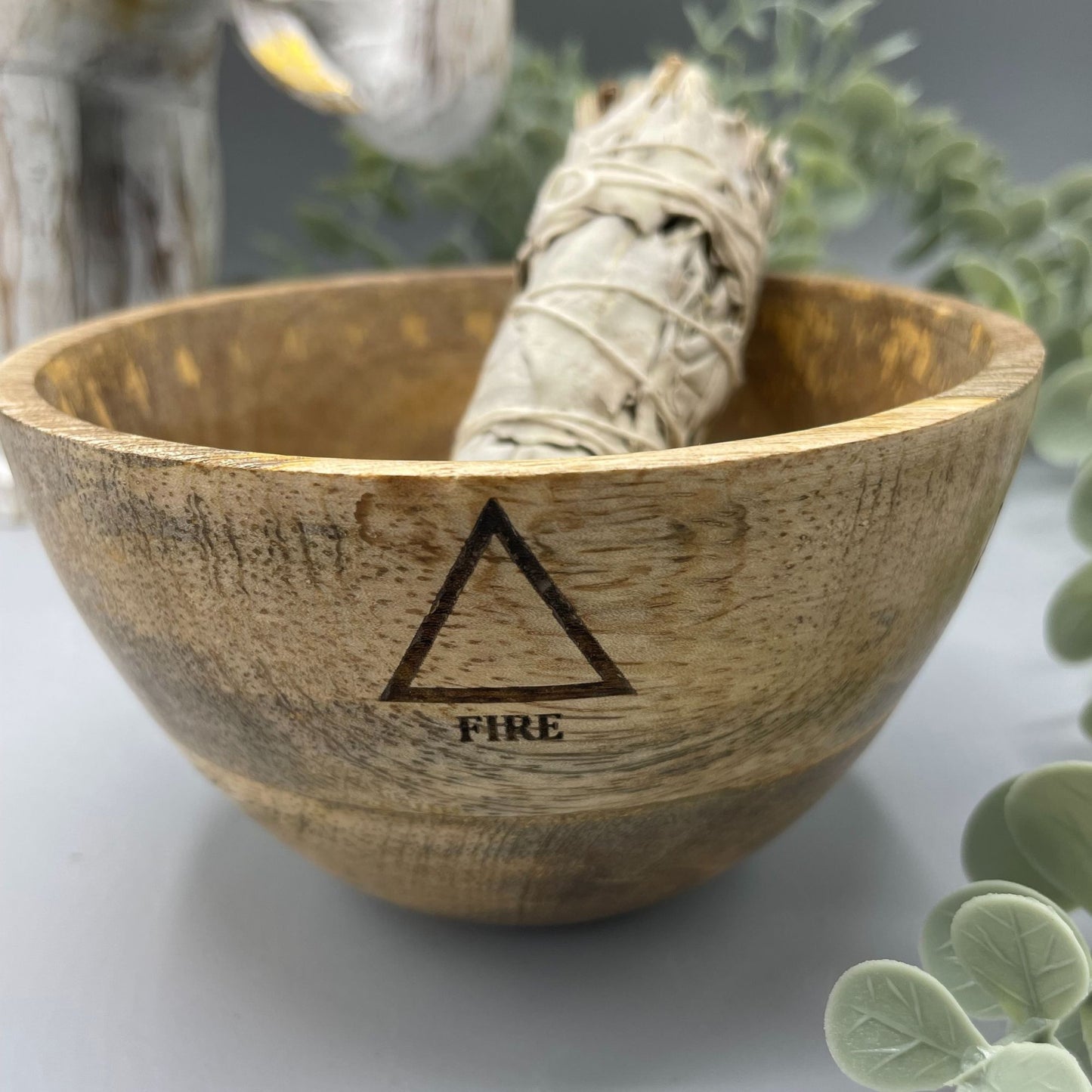 Small Ritual Offering Bowl – Four Elements Design | Mango Wood