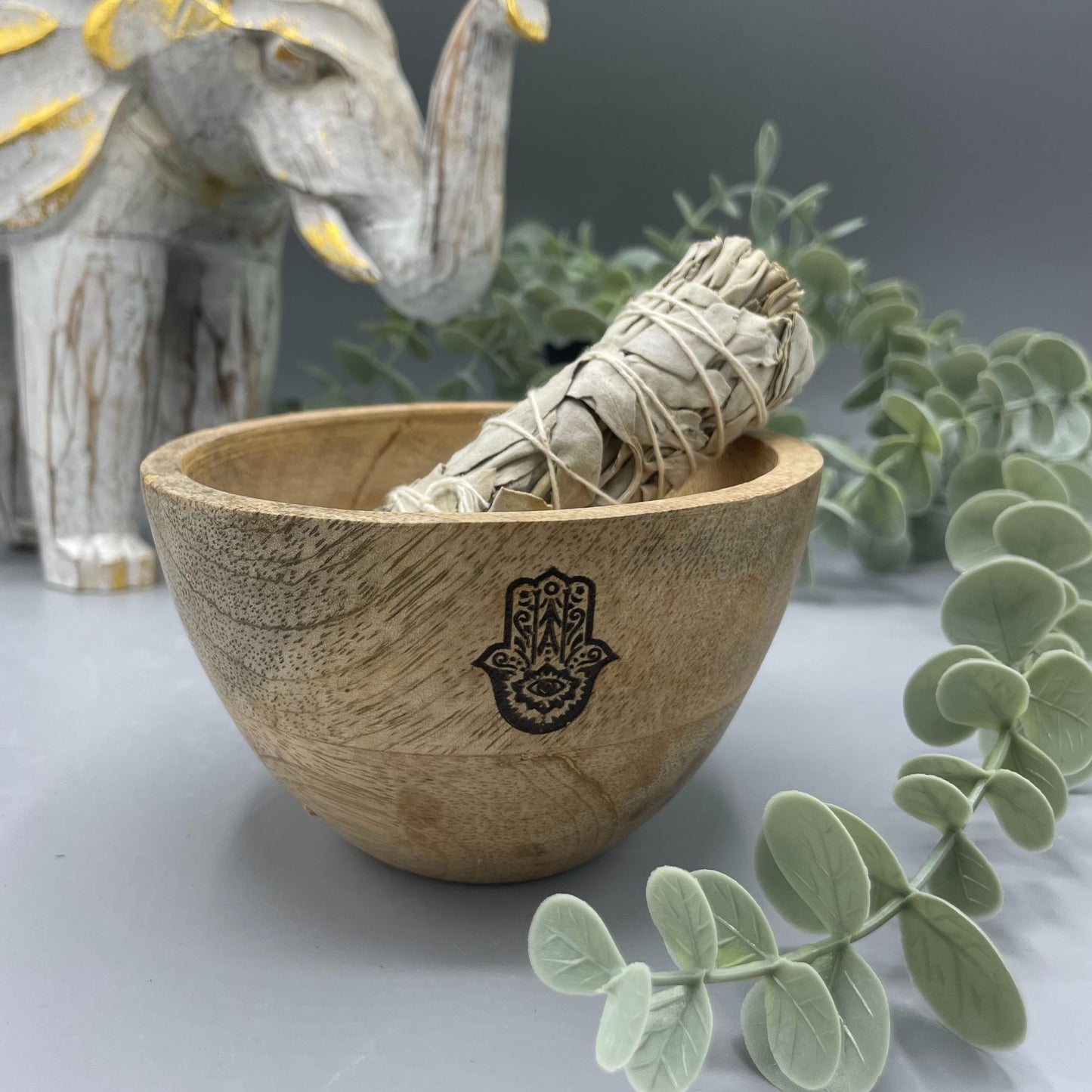 Small Ritual Offering Bowl – Hamsa Design | Mango Wood