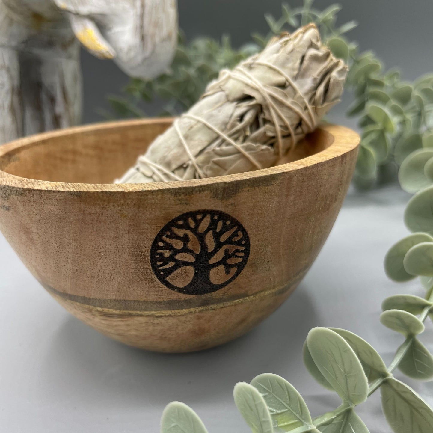 Small Ritual Offering Bowl – Tree of Life Design | Mango Wood