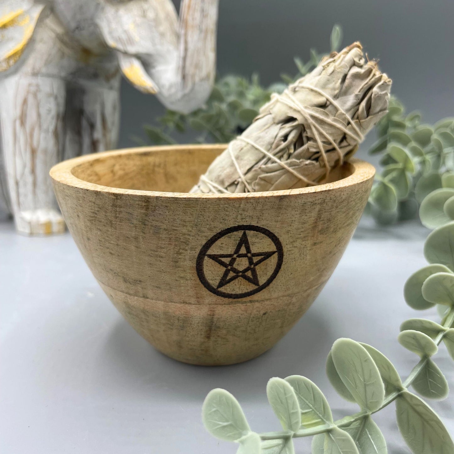 Small Ritual Offering Bowl – Pentagram Design | Mango Wood