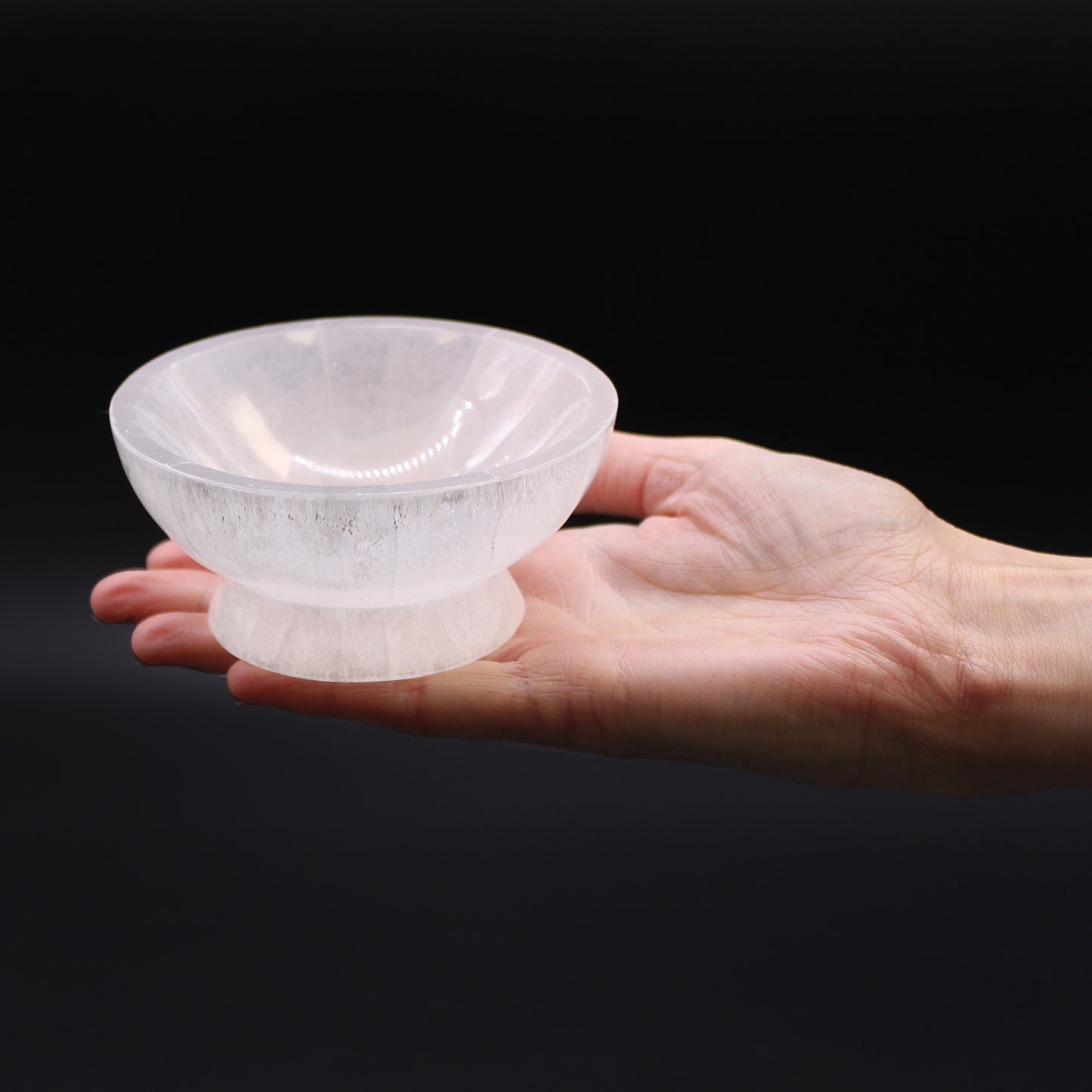 Selenite Ritual Bowl – Medium | Vessel for Crystals, Incense & Ritual Use