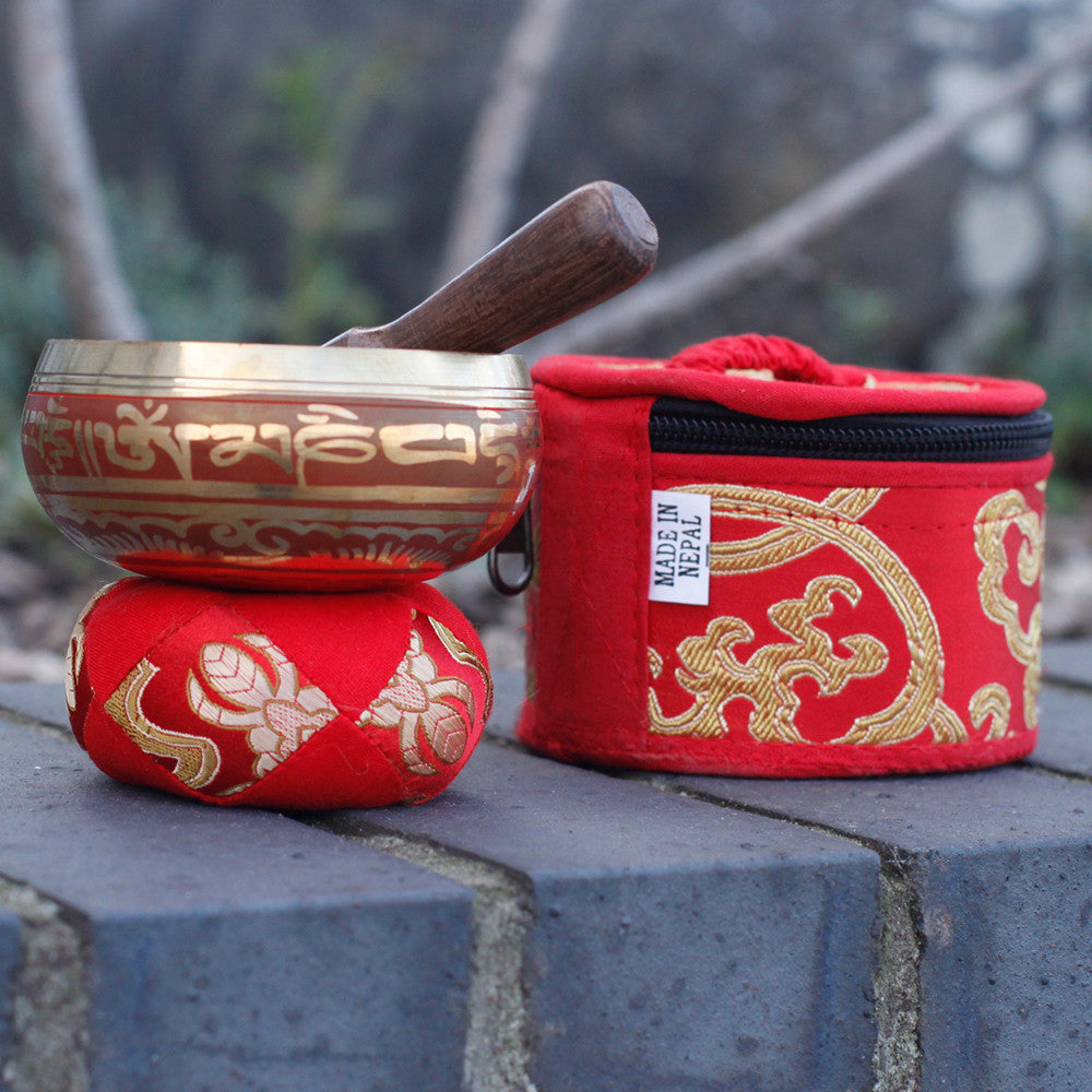 Mini Singing Bowl Set – Red (8cm) | Clear, Resonant Tone for Meditation & Mindfulness