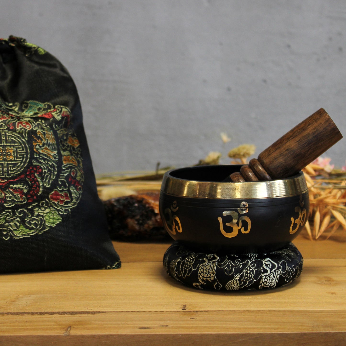 Black & Gold Brass Singing Bowl – Yoga Om (9cm) | High Tone for Clarity & Calm