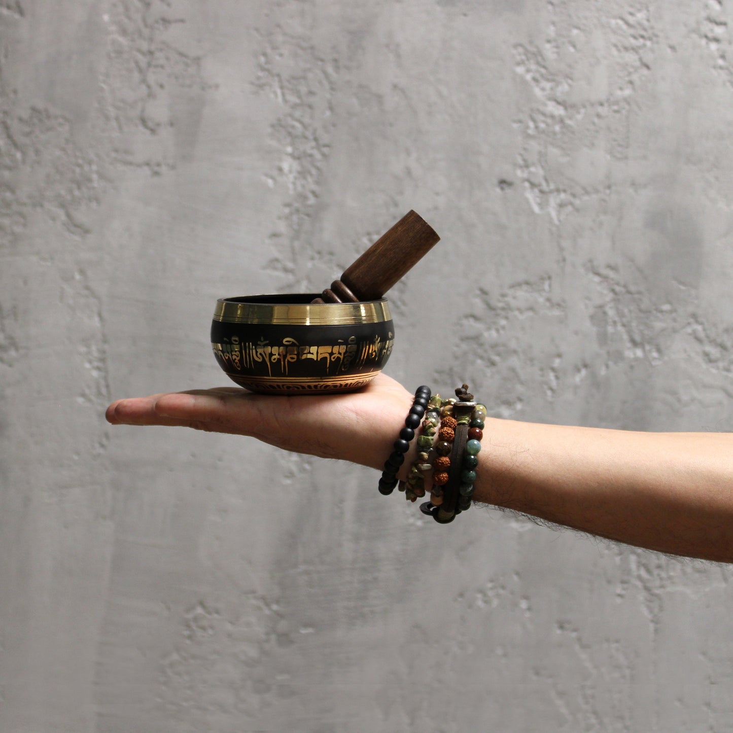Black & Gold Brass Singing Bowl – Lotus Flower (9cm) | High Tone for Clarity & Calm