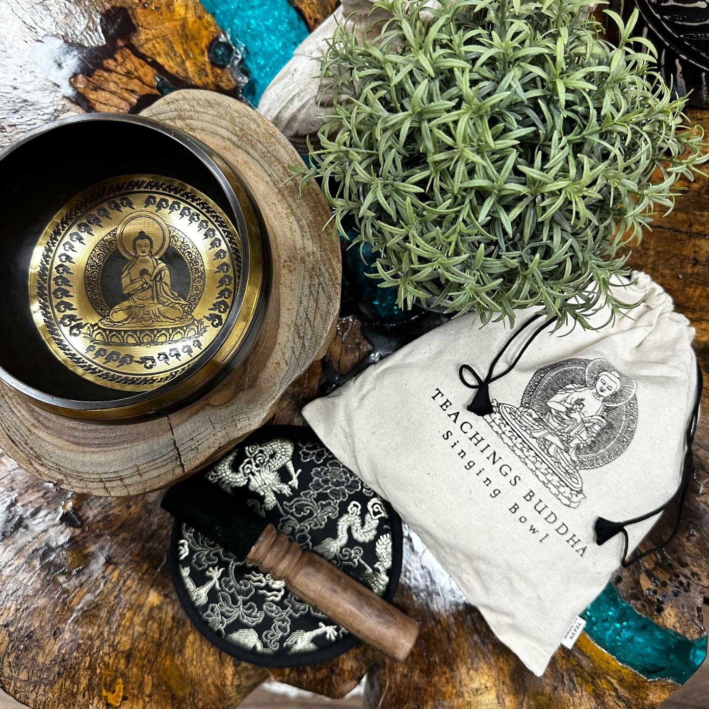 Hand Beaten & Engraved Tibetan Singing Bowl Set – Teachings Buddha (14cm) | Rich, Meditative Tones for Spiritual Practice