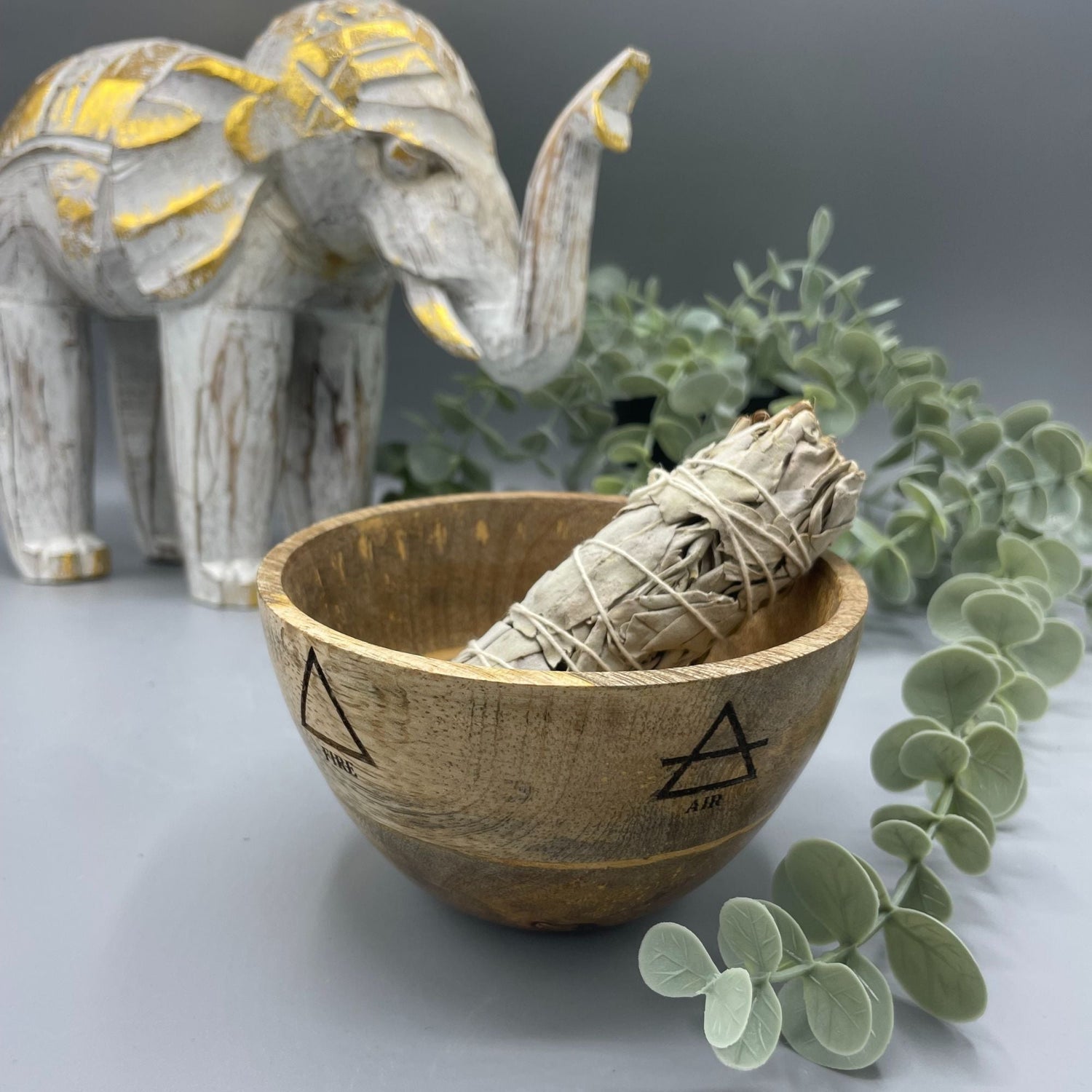 Ritual Offering Vessels & Altar Cloths