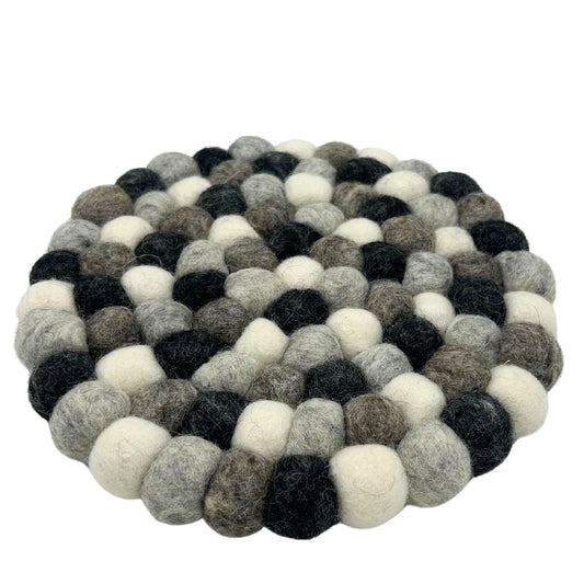Felt Ball Multi-Grey Placemat – Round | Handmade in Nepal