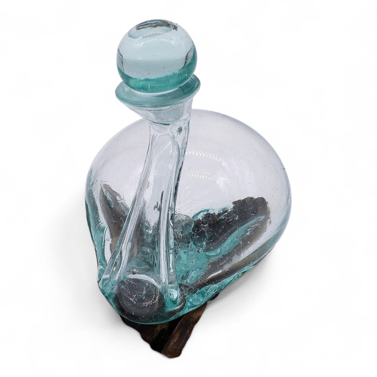 Molten Glass Decanter on Wood – Duck Decanter with Stopper | Handcrafted Recycled Glass & Reclaimed Gamal Wood