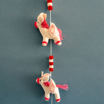 Felt Wall Hanging – Unicorns | Sustainable Sourced Materials