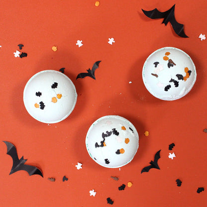 Halloween Bath Bomb – Bat & Pumpkin Sprinkles | Coconut & Lime Fragrance