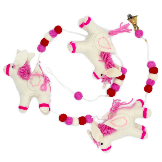 Felt Wall Hanging – Unicorns | Sustainable Sourced Materials