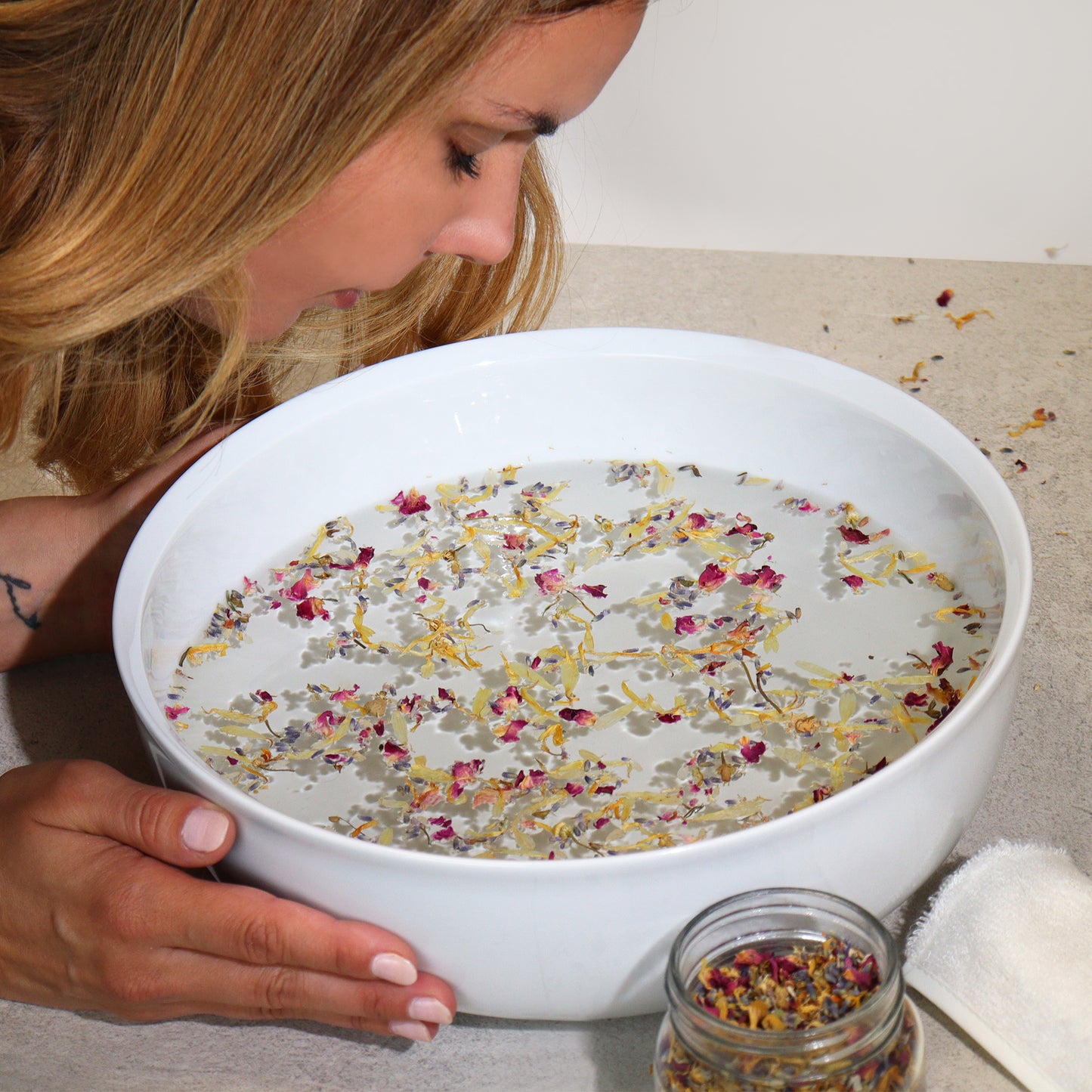 Botanical Facial Steam Blend – 250g | Lavender, Rose, Chamomile & Marigold Petals for Pore-Opening, Skin-Soothing & Aromatherapeutic Benefits