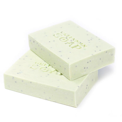 Greenman Soap Bar – Antiseptic | Tea Tree & Peppermint Essential Oils with Poppy Seeds