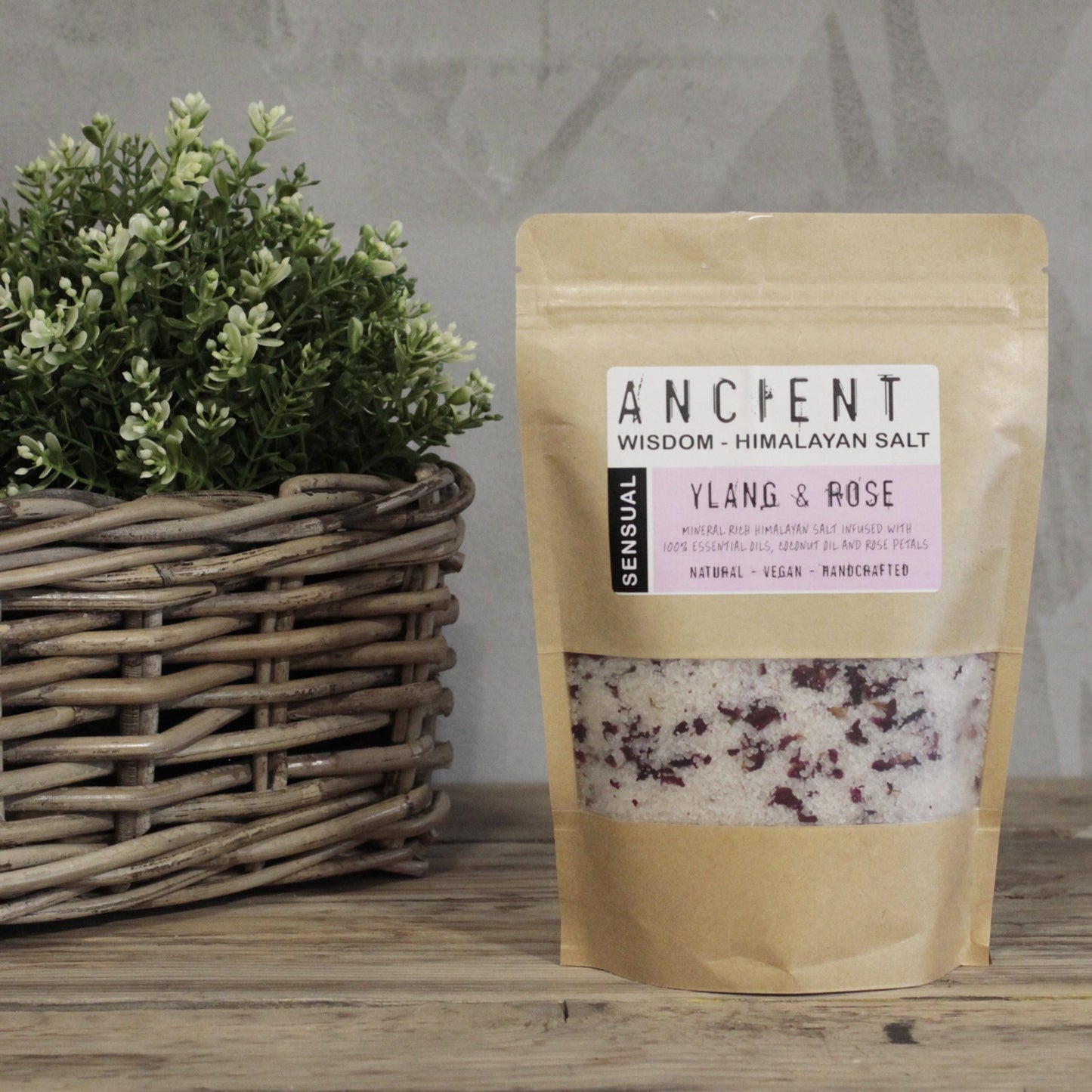 Sensual Himalayan Bath Salt Blend – 500g | Ylang Ylang Essential Oil with Coconut Oil & Dried Rose Petals