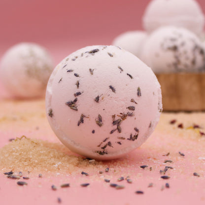 Relax Himalayan Salt Bath Bomb – 180g | Lavender Essential Oil with Jojoba Oil & Dried Lavender
