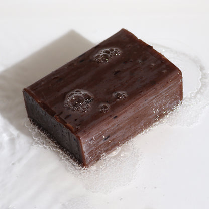 Klay Soap Bar – Lavender & Vanilla | Bentonite Clay + Lavender Seeds
