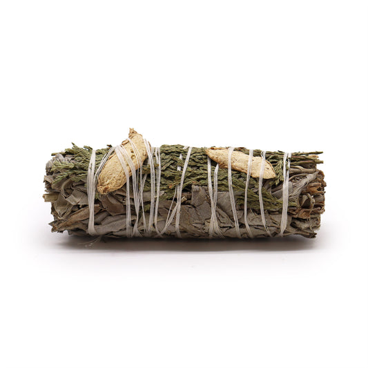 White Sage, Cedar & Ginger Smudge Stick – 10cm | Invigorating & Purifying Blend