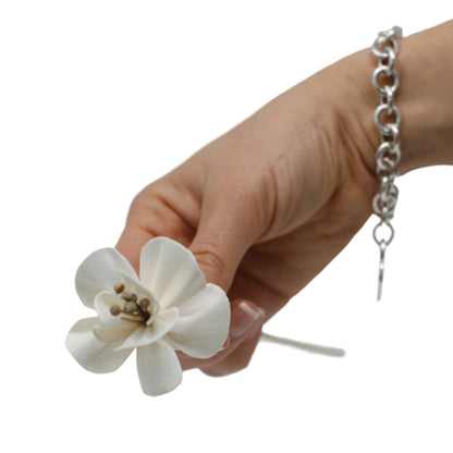 Lily Diffuser Flower on Reed – Set of 12 | Natural Sola Wood & Bamboo