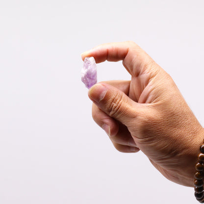 Amethyst Rough Points – 500g | Approx. 70 pieces