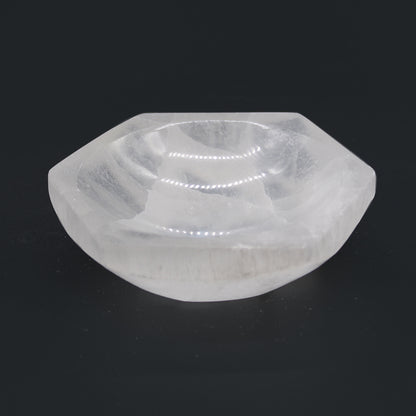 Selenite Hexagonal Bowl – Medium | Vessel for Crystals, Incense & Ritual Use