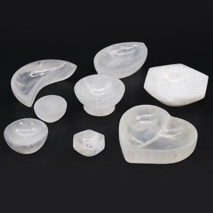 Selenite Hexagonal Bowl – Medium | Vessel for Crystals, Incense & Ritual Use
