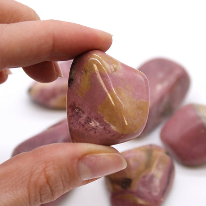 Rhodonite Tumble Stones – Extra Large | 18-Pack